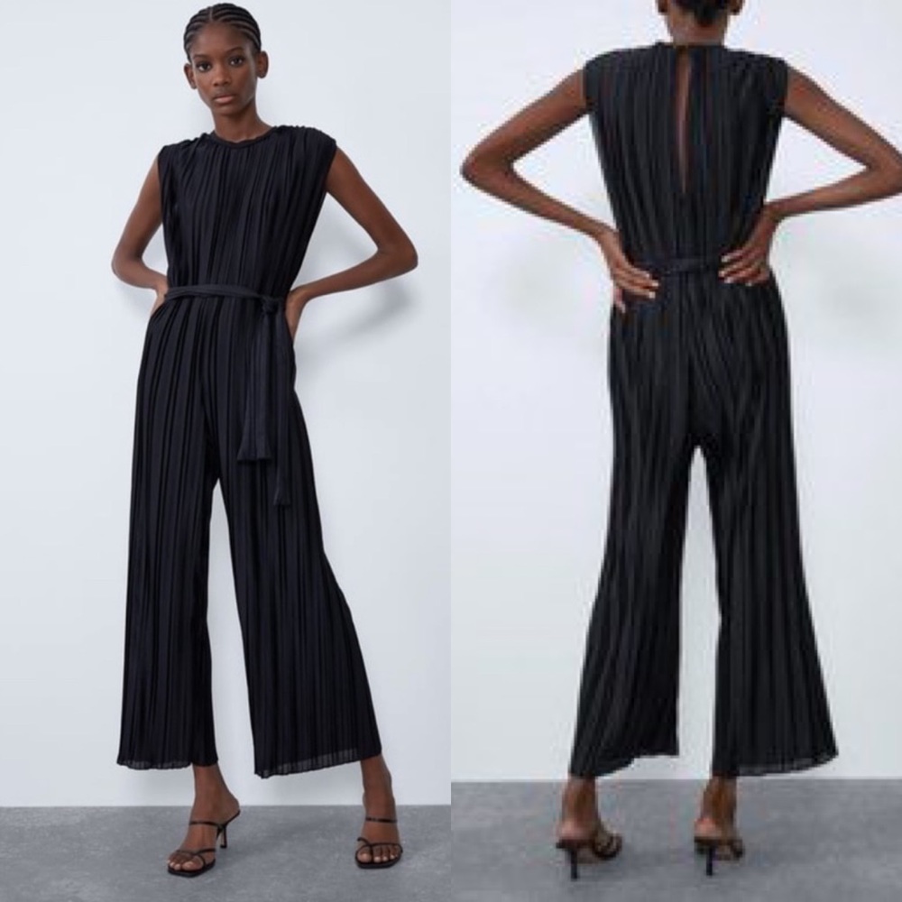 Zara Black Pleated Jumpsuit size Small